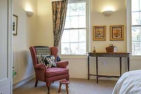 Luxurious Georgian Central Apartment -Parking - 1