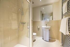 Luxurious Georgian Central Apartment -Parking - 1