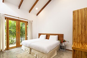 Tropical Boutique Sunset