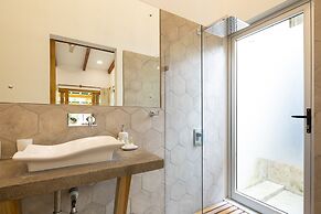 Tropical Boutique Sunset