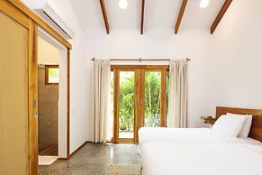 Tropical Boutique Sunset