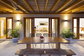 Tropical Boutique Sunset