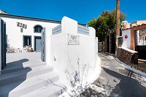 1812 Caves 'n Mansion