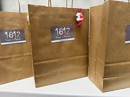 1812 Caves 'n Mansion