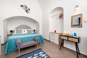 1812 Caves 'n Mansion