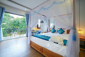 Sea Village Homestay