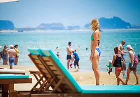 Sea Village Homestay