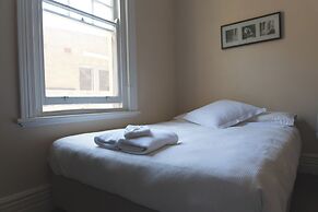 Manly Bunkhouse - Hostel