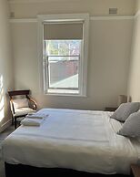 Manly Bunkhouse - Hostel