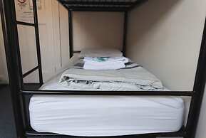 Manly Bunkhouse - Hostel