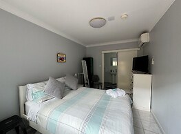 Manly Bunkhouse - Hostel