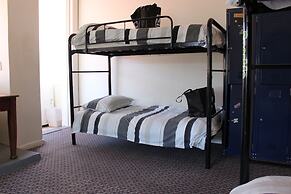 Manly Bunkhouse - Hostel