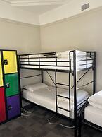 Manly Bunkhouse - Hostel