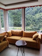 Zisto Apart Hotel & Bungalow