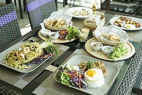 Nantra Chiangmai Riverfront Hotel
