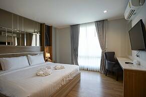 Nantra Chiangmai Riverfront Hotel