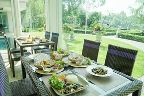 Nantra Chiangmai Riverfront Hotel