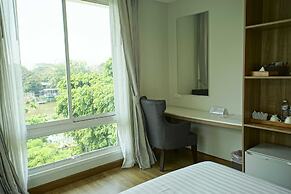 Nantra Chiangmai Riverfront Hotel