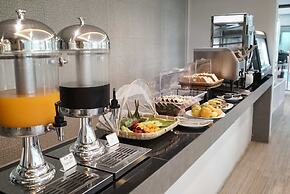 Nantra Chiangmai Riverfront Hotel