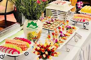 Verdure Lotus Luxury Cruise on Lan Ha Bay