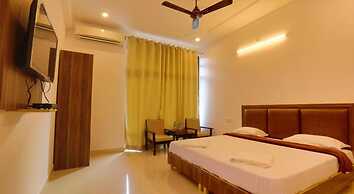 Hotel Tapovan Cottage