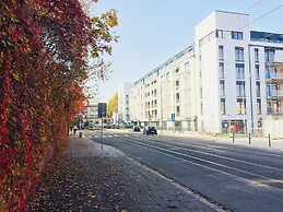 Piper Zajezdnia White