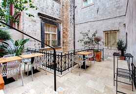 Guesthouse Forty Four