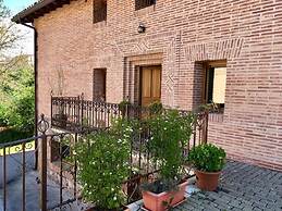 El Patio de la Morera II