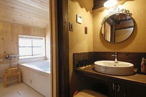 Yamasaki Ryokan Q Nakamonzenya