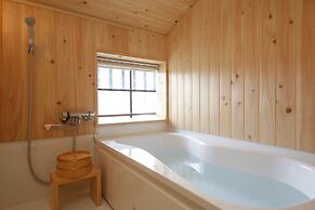 Yamasaki Ryokan Q Nakamonzenya