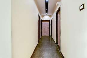 Hotel Frontier Royal