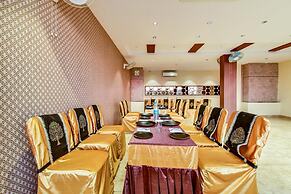 Hotel Frontier Royal