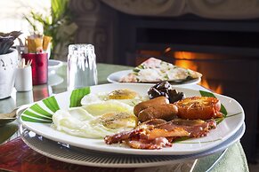 The Royal Palm Bed & Breakfast