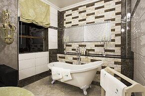 The Royal Palm Bed & Breakfast