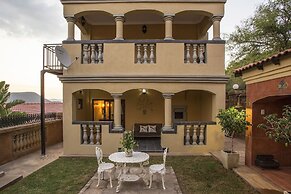 The Royal Palm Bed & Breakfast