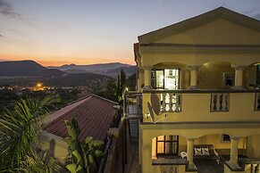 The Royal Palm Bed & Breakfast