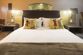 The Royal Palm Bed & Breakfast