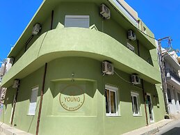 So Young Hostel