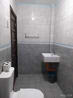 Ferellee Beachfront Inn