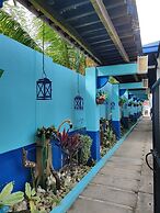 Ferellee Beachfront Inn