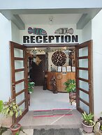 Ferellee Beachfront Inn