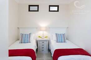 Jeffreys Bay Luxury Apartments