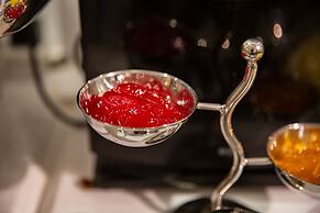 Hanoi Fiesta Central Hotel and Spa