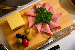 Hanoi Fiesta Central Hotel and Spa