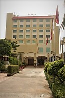 Ramada by Wyndham Jaipur Jaisinghpura