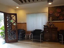 Hotel Trinity Suites