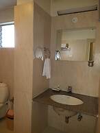 Hotel Trinity Suites