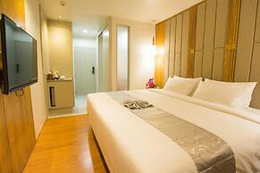 Lanna Thaphae Hotel