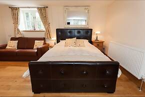 Hanger Down House Bed and Breakfast