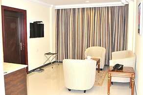 Dream Inn Hotel and Suites